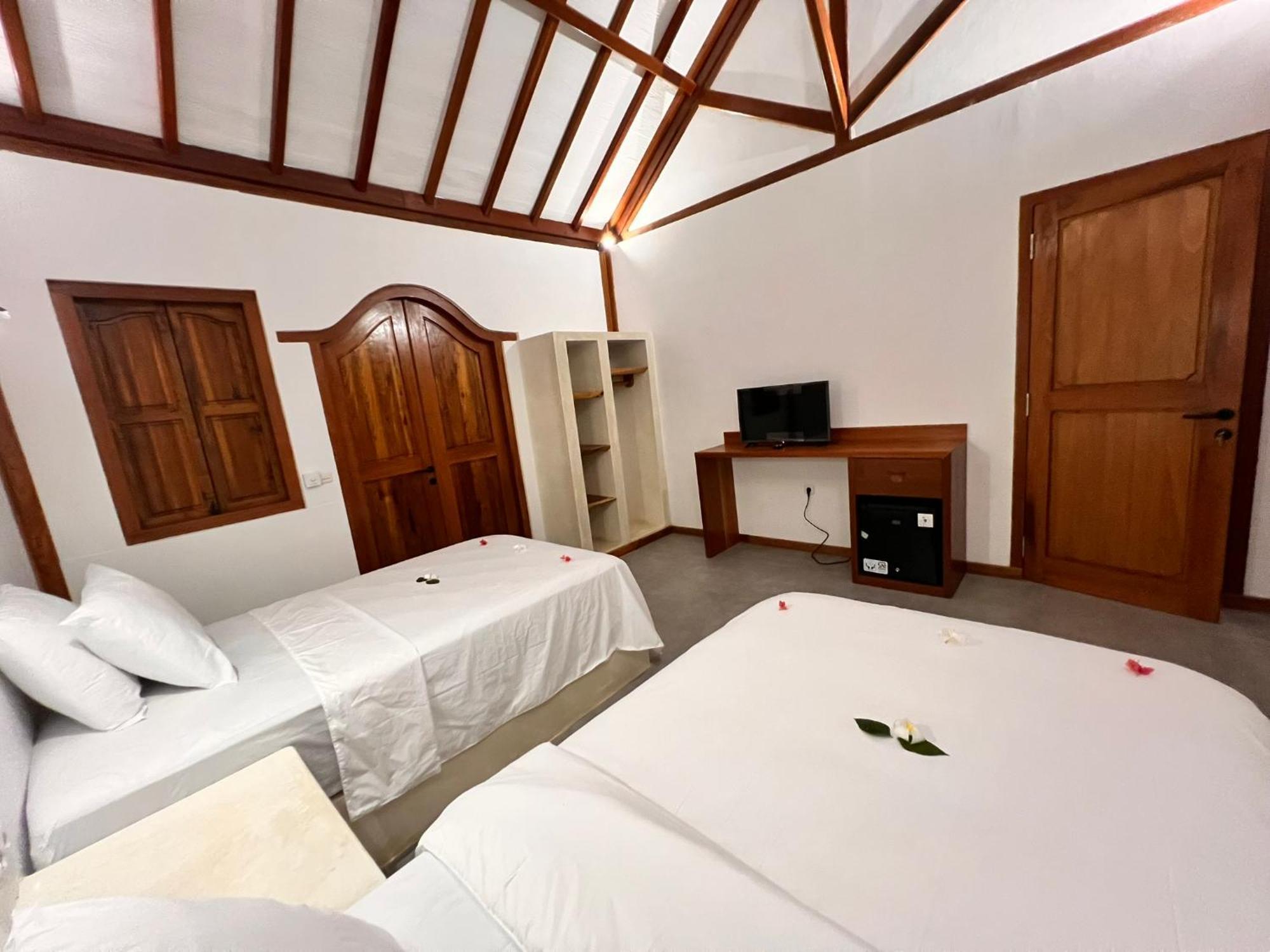 Gili Lumbung Bungalow Гили Еър Екстериор снимка