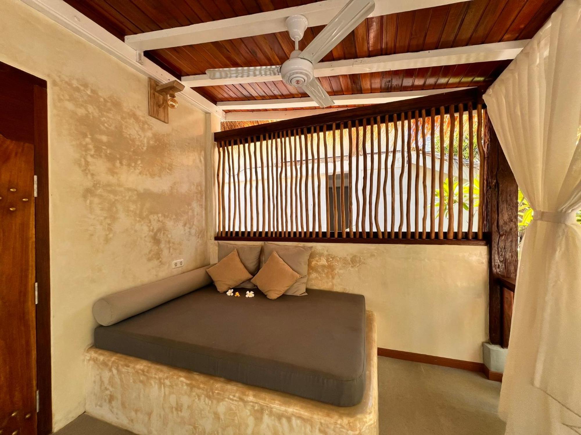 Gili Lumbung Bungalow Гили Еър Екстериор снимка